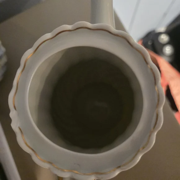 VINTAGE Haviland White Teapot with Blue Floral Design - Picture 14 of 16